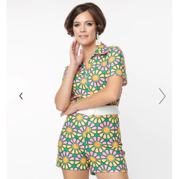 Smak Parlour Mod Daisy Belted Romper - Picture 4 of 8